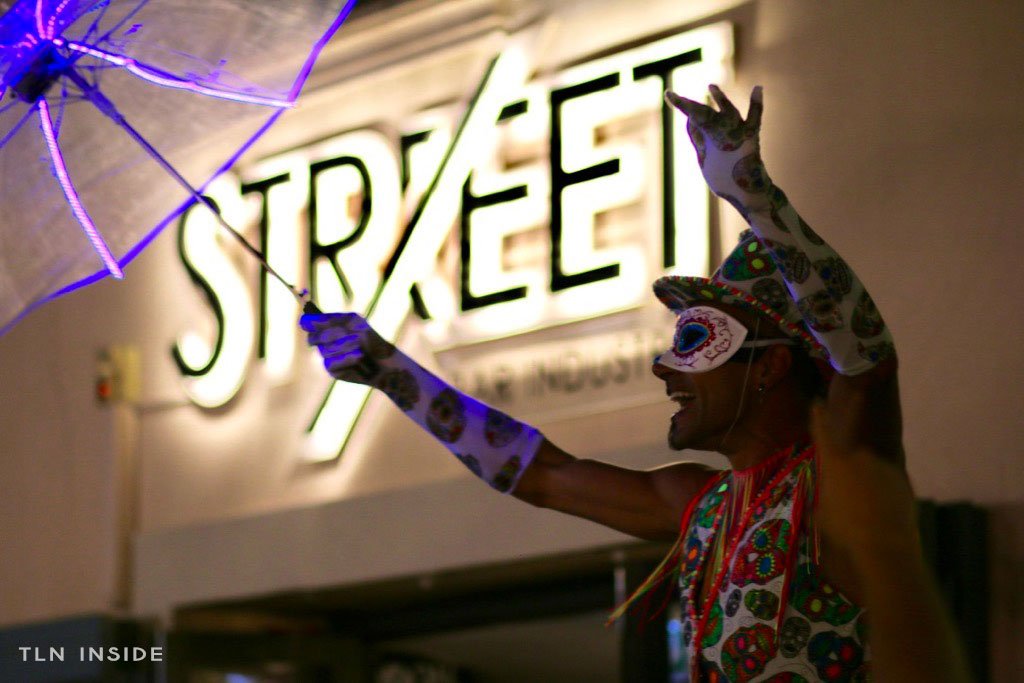 Street Bar version 2.0 • TLN inside